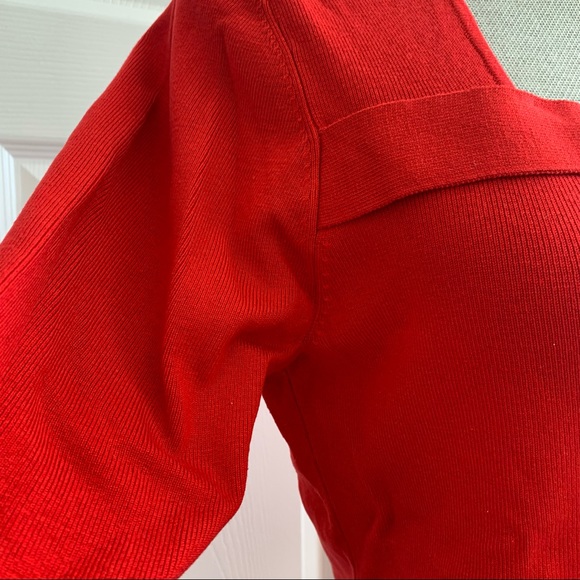 SPENSER JEREMY red thin knit sweater size L with front buckle square neck detail - Picture 4 of 11